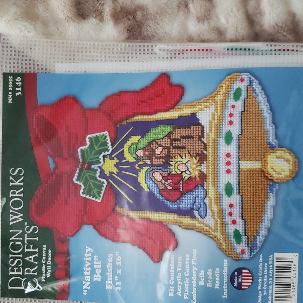 Plastic canvas kit